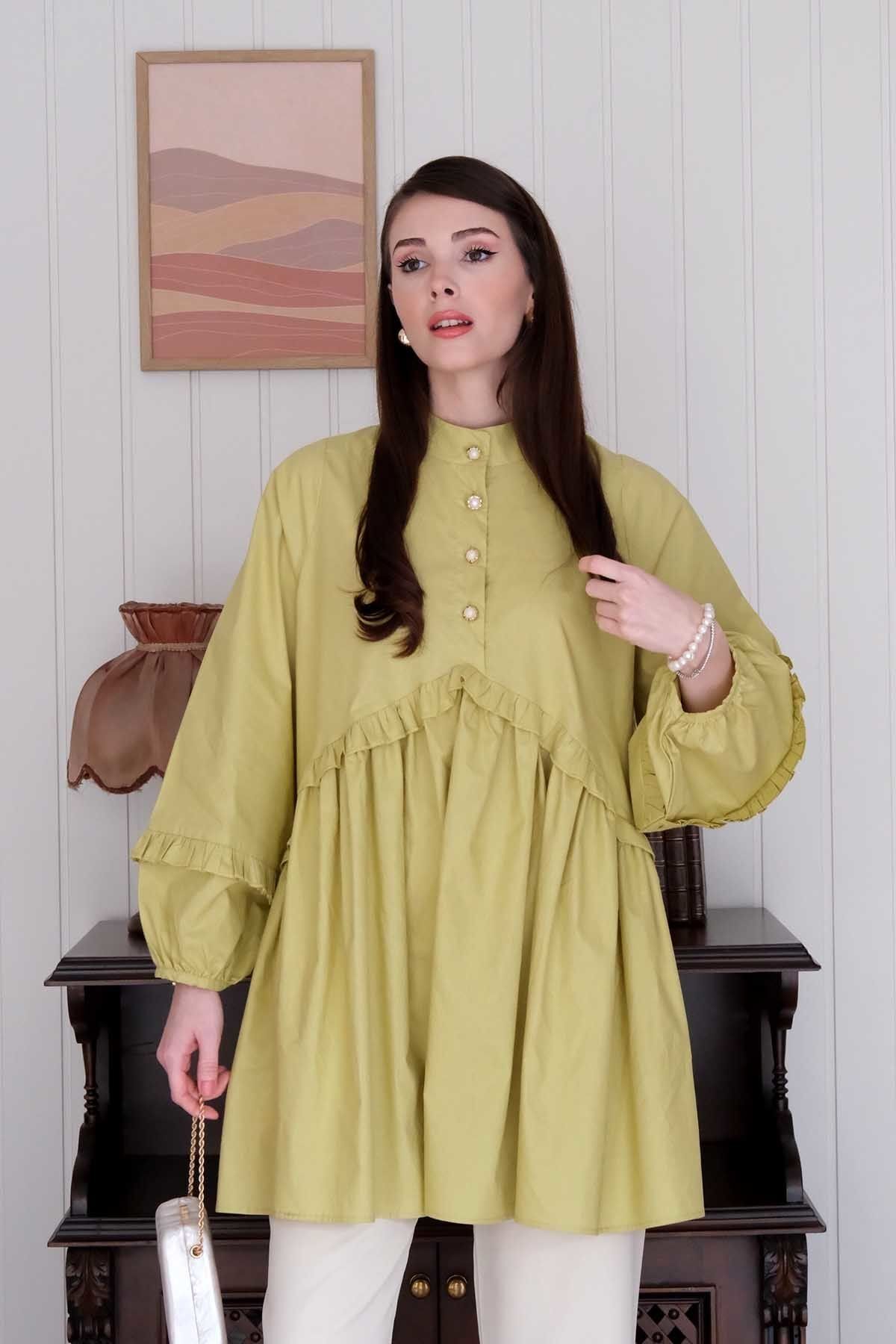 Ceylan Otantik-Soft Green Pearl Detailed Robe Tunic & Cream Pipe Leg Trousers Set 3