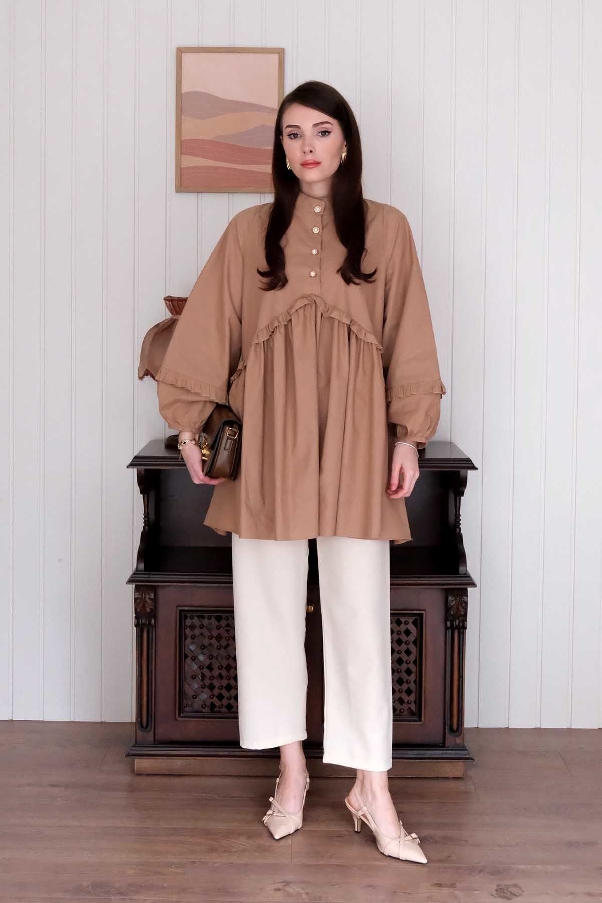 Ceylan Otantik-Caramel Pearl Detailed Robe Tunic & Cream Pipe Leg Trousers Set 6