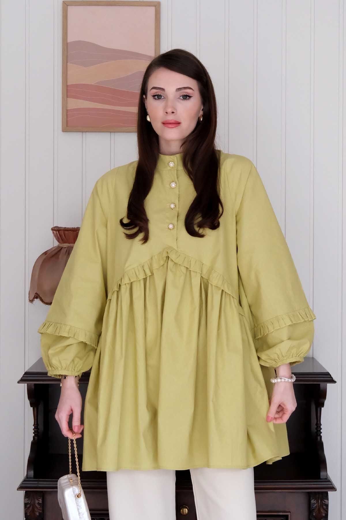 Ceylan Otantik-Soft Green Pearl Detailed Robe Tunic & Cream Pipe Leg Trousers Set 6