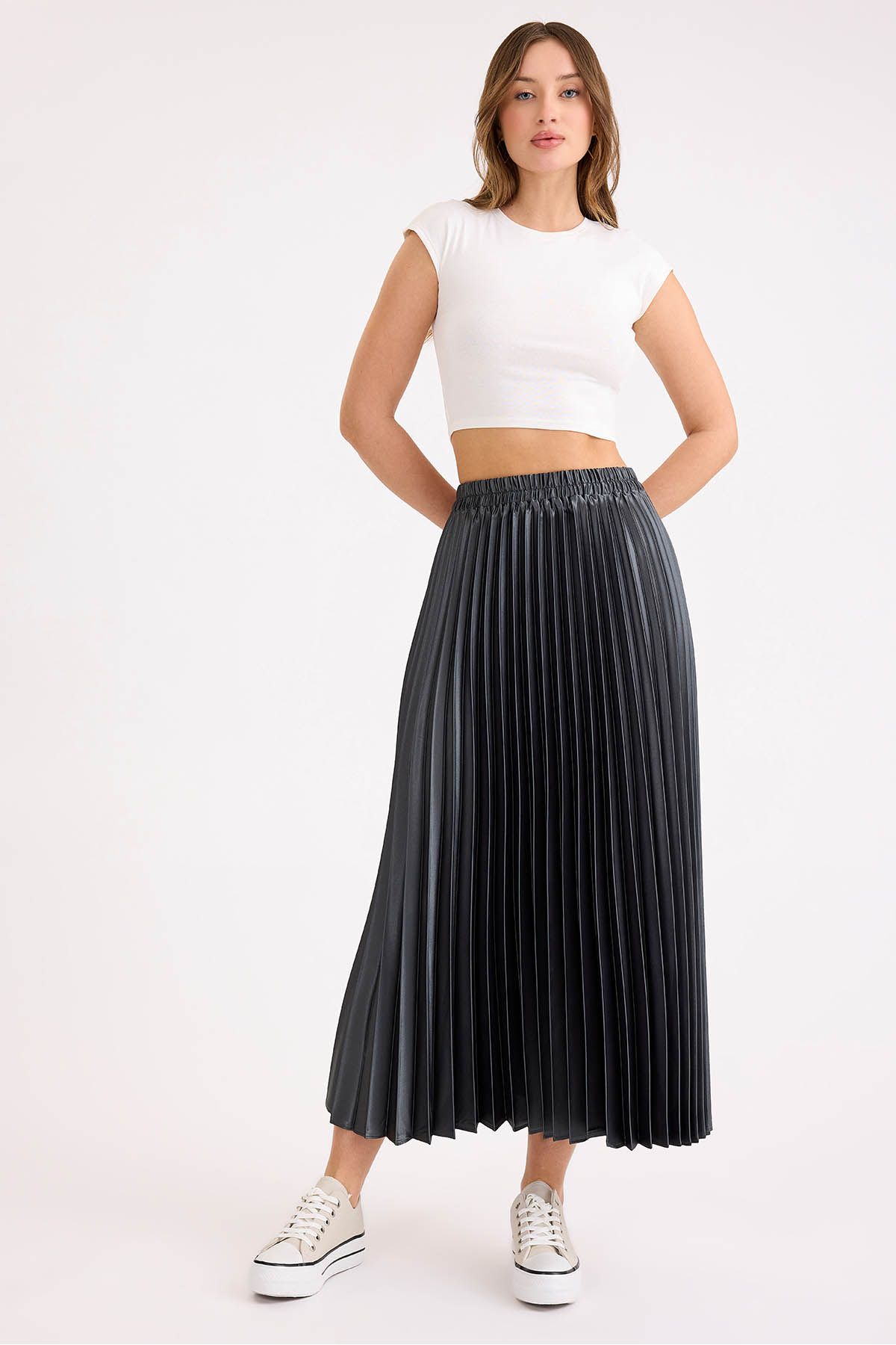 Vitrin-Pleated Midi Satin Skirt with Elastic Waist 3