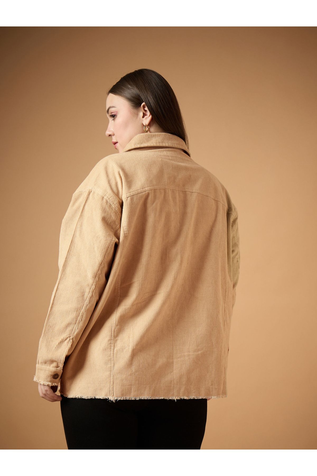 Sassafras By Styli-Plus Size Corduroy Front Button Shacket with Pocket Detail 5