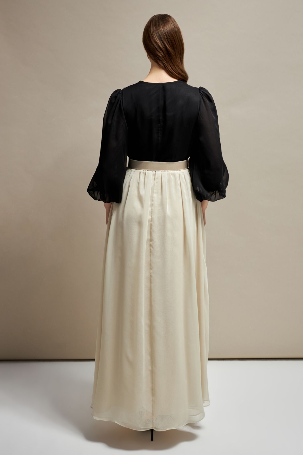 İnce-Double Breasted Neckline Embroidery Detail Long Plus Size Chiffon Evening Dress 5