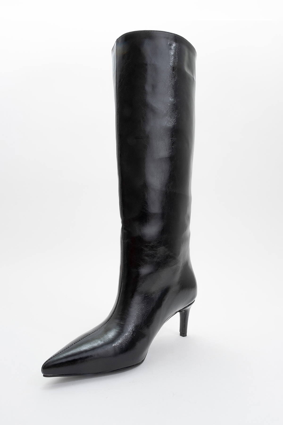 LuviShoes CAMİLA Siyah Cilt Kadın Topuklu Çizme görsel 3