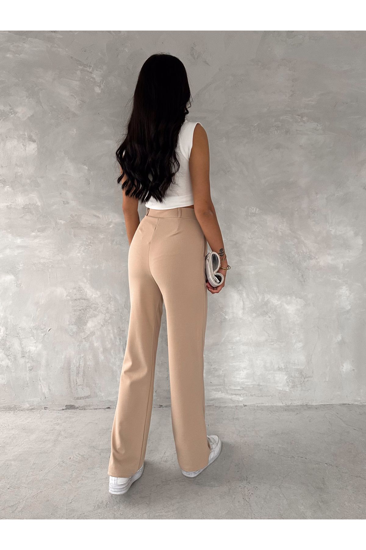 sportiness-High Waist Button Closure Lycra Pleated Palazzo Knitted Trousers 4