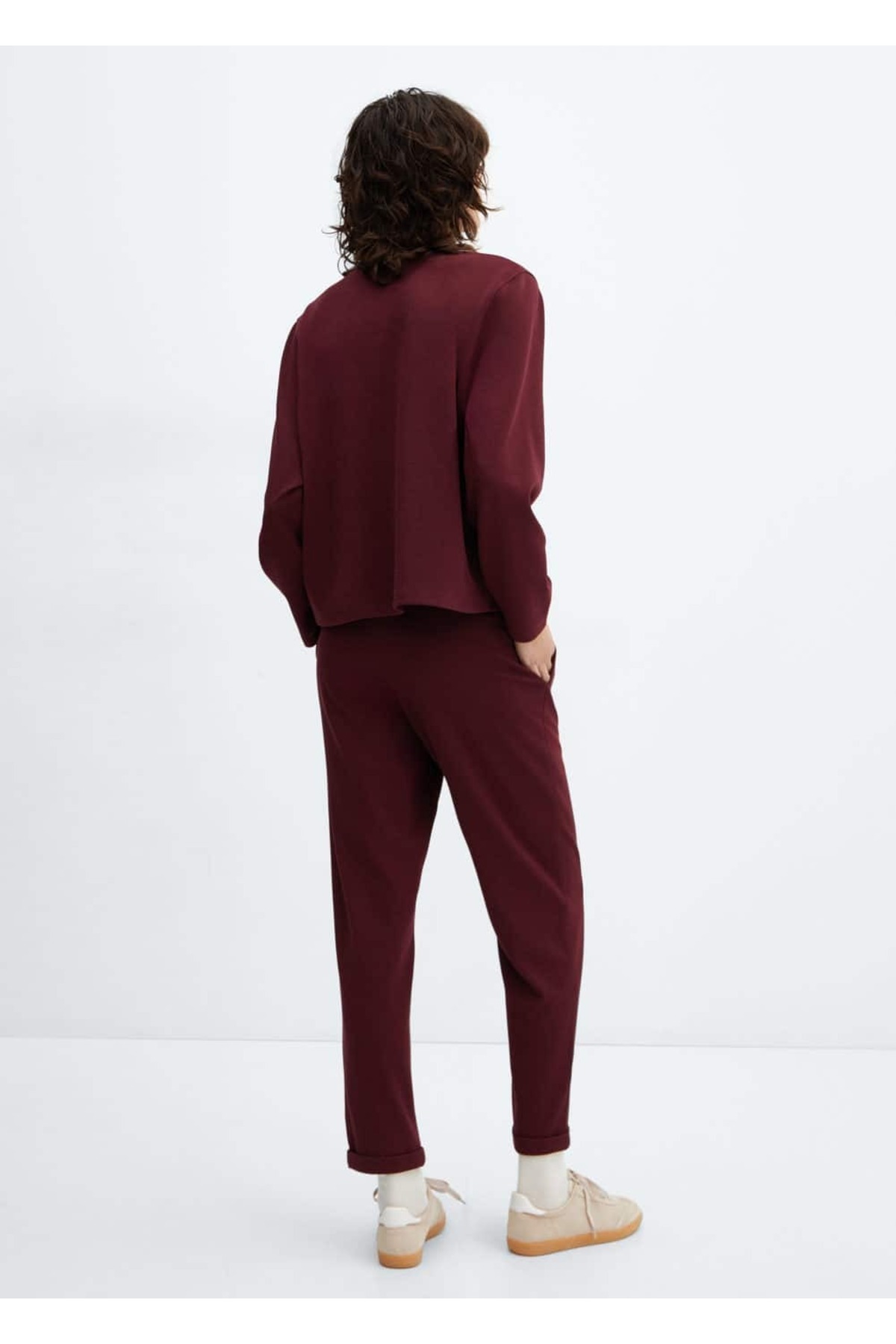 MANGO Woman-Prošívané jogger kalhoty 4