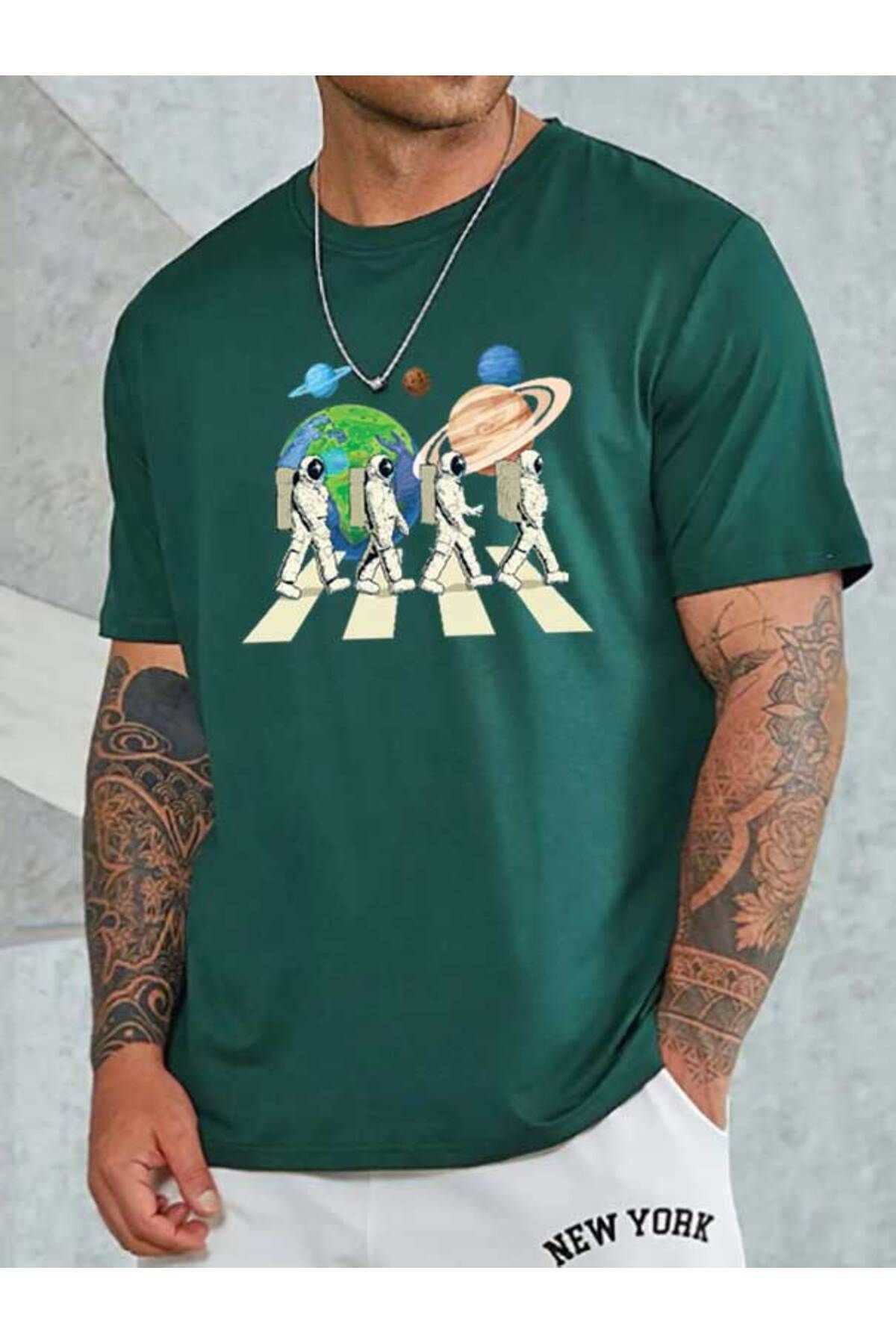 Boi Astronot Baskılı Kadın Tshirt