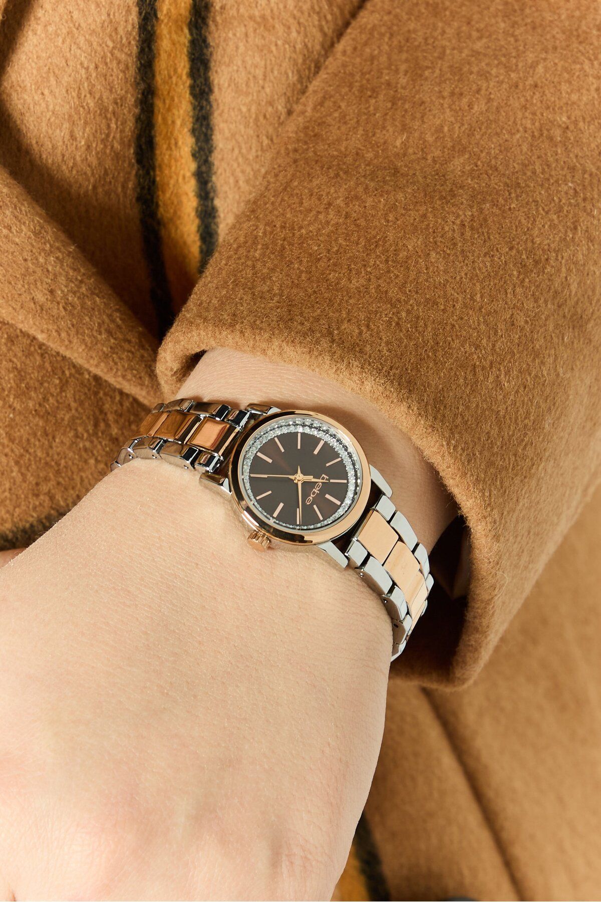 Bebe-Women BB4748LA/05M Round Watch 23mm, Silver/Rose Gold 2
