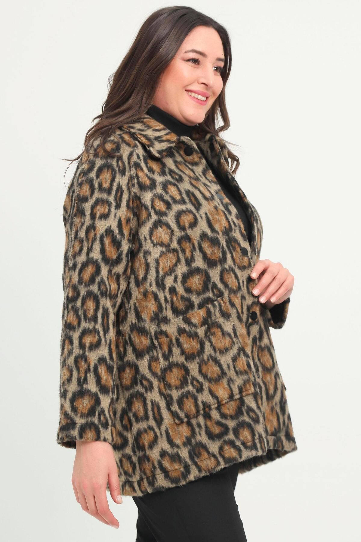 Metpoint-Trend42Plus Large Size Leopard Print Snap Button Men's Lapel Coat 3