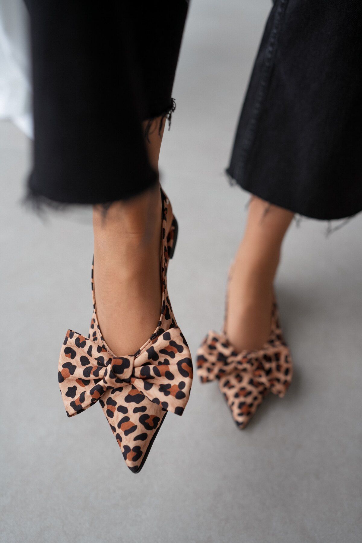 selinshoes-Balerini elastici pentru femei Milya cu vârf ascuțit cu fundă leopard - LEOPARD 2