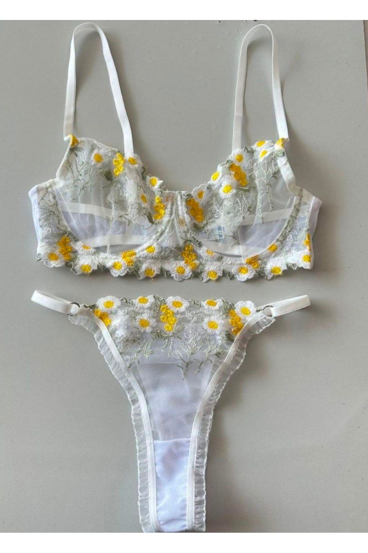 LİYSA FLORAL BRODE