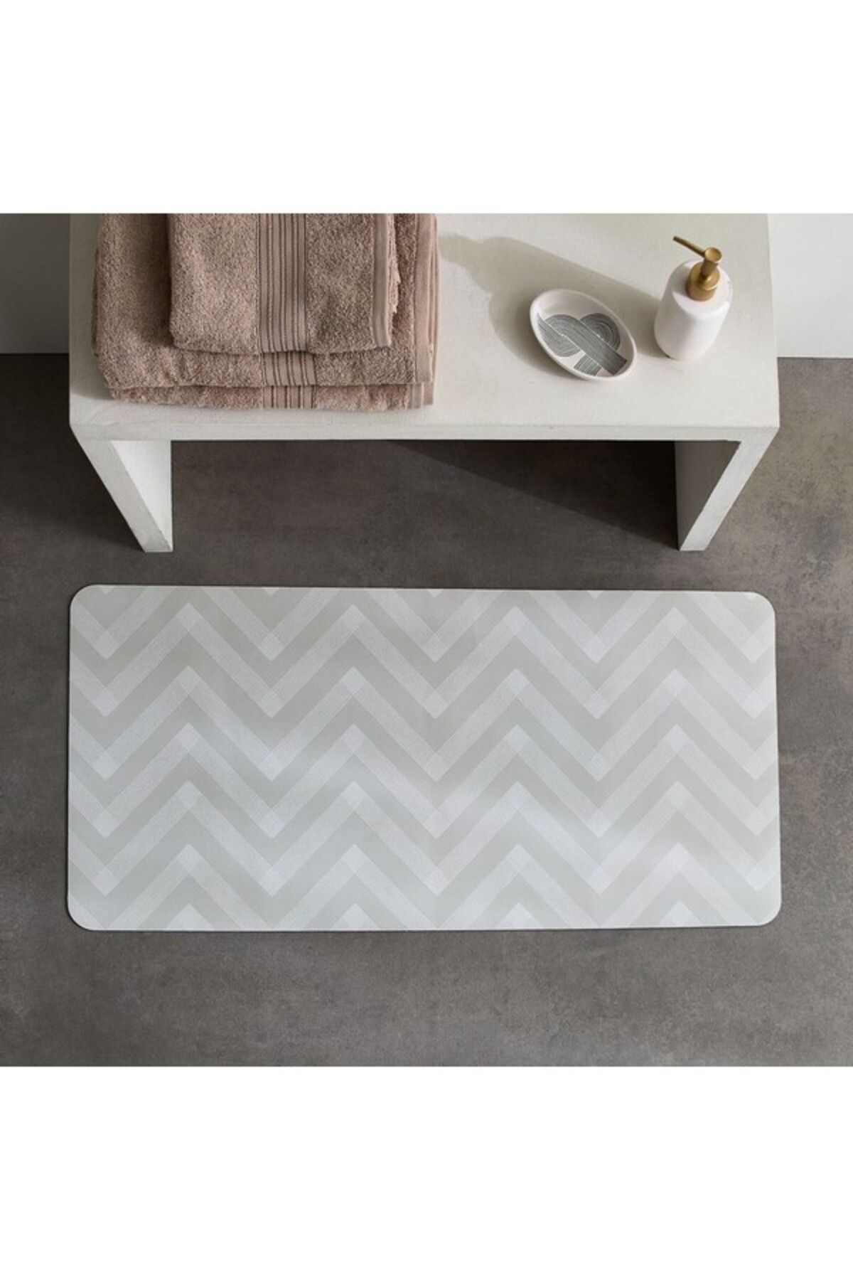 Home Box-سجادة حمام مطاطية من Aura Neo Textile مقاس 50×100 سم 1
