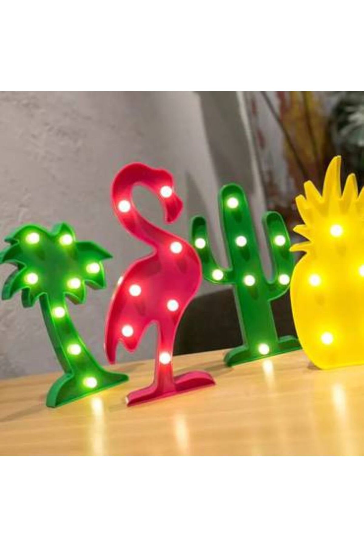 Generica-Battery operated flamingo shaped light decoration 1