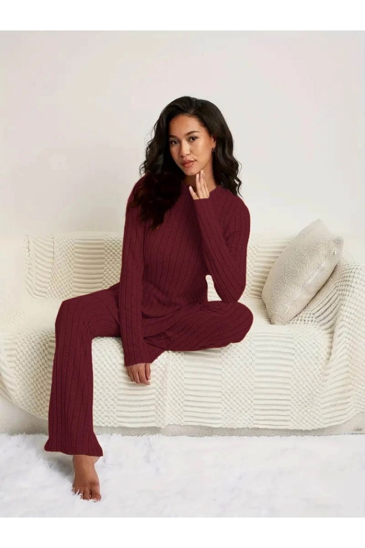 MODA Kadın Uzun Kollu Yuvarlak Yaka Yandan Yırtmaç Detaylı Şardonlu Kaşkorse Bluz Ve Pantolon Ikili Takım