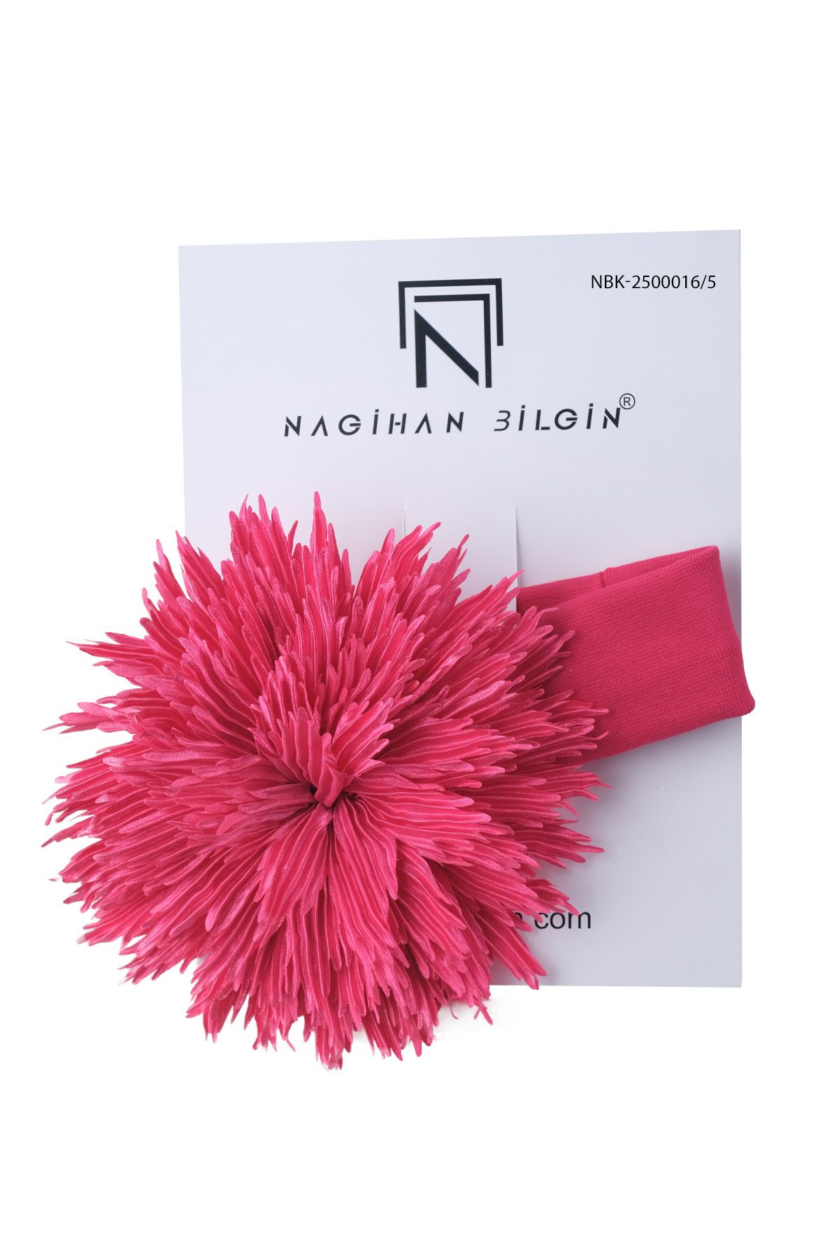 NAGİHAN-Plush Pompom Bandana Buckle 2500016 4