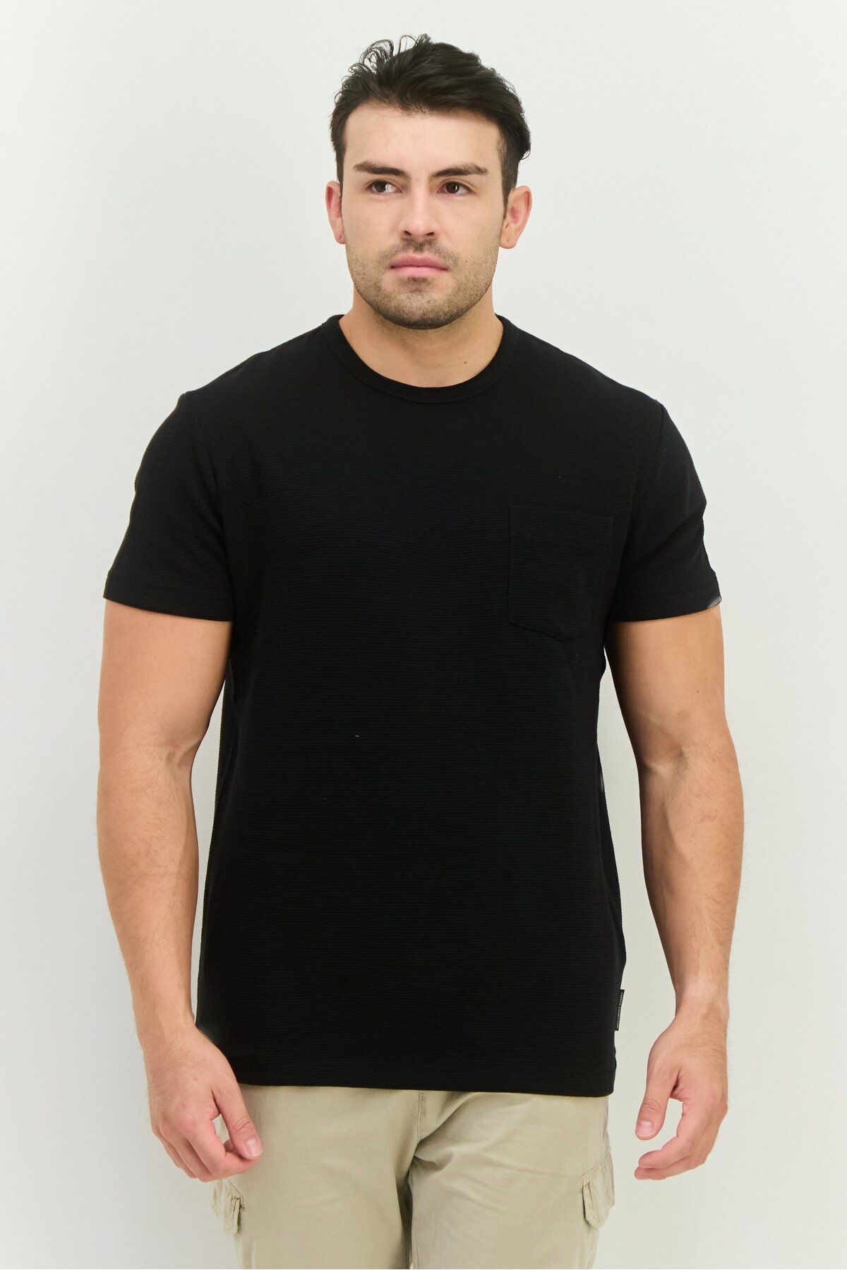 French Connection-Men Crew Neck Short Sleeves Textured T-Shirt, Black 1