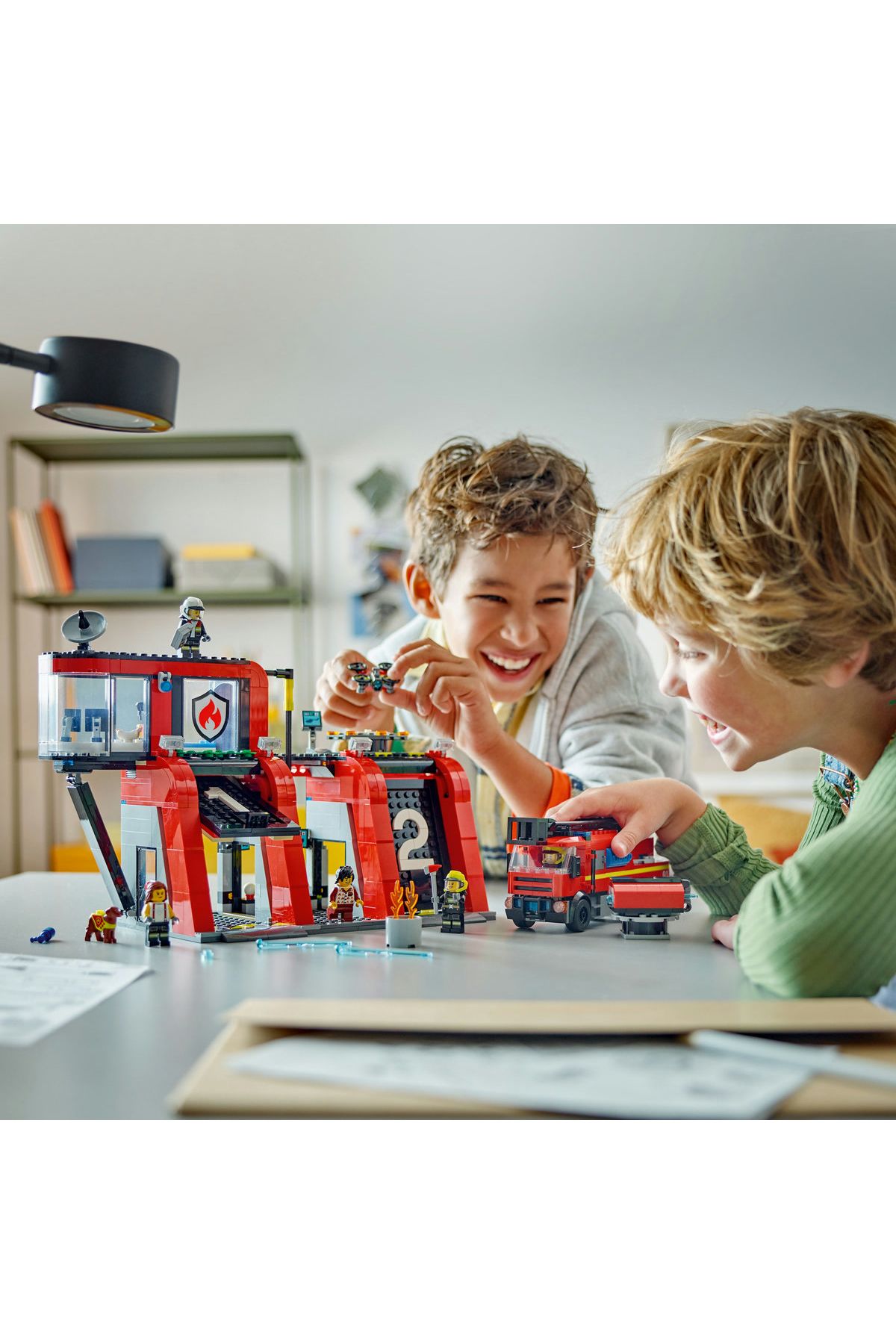 لگو Technic ماشین آتش‌نشانی LEGO