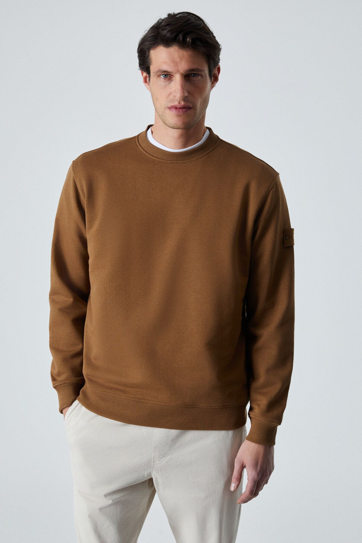 GRIMELANGE-Ollie Men's Crew Neck Regular Long Sleeve Dark Brown Sweatshirt with Embroidery Detail 1