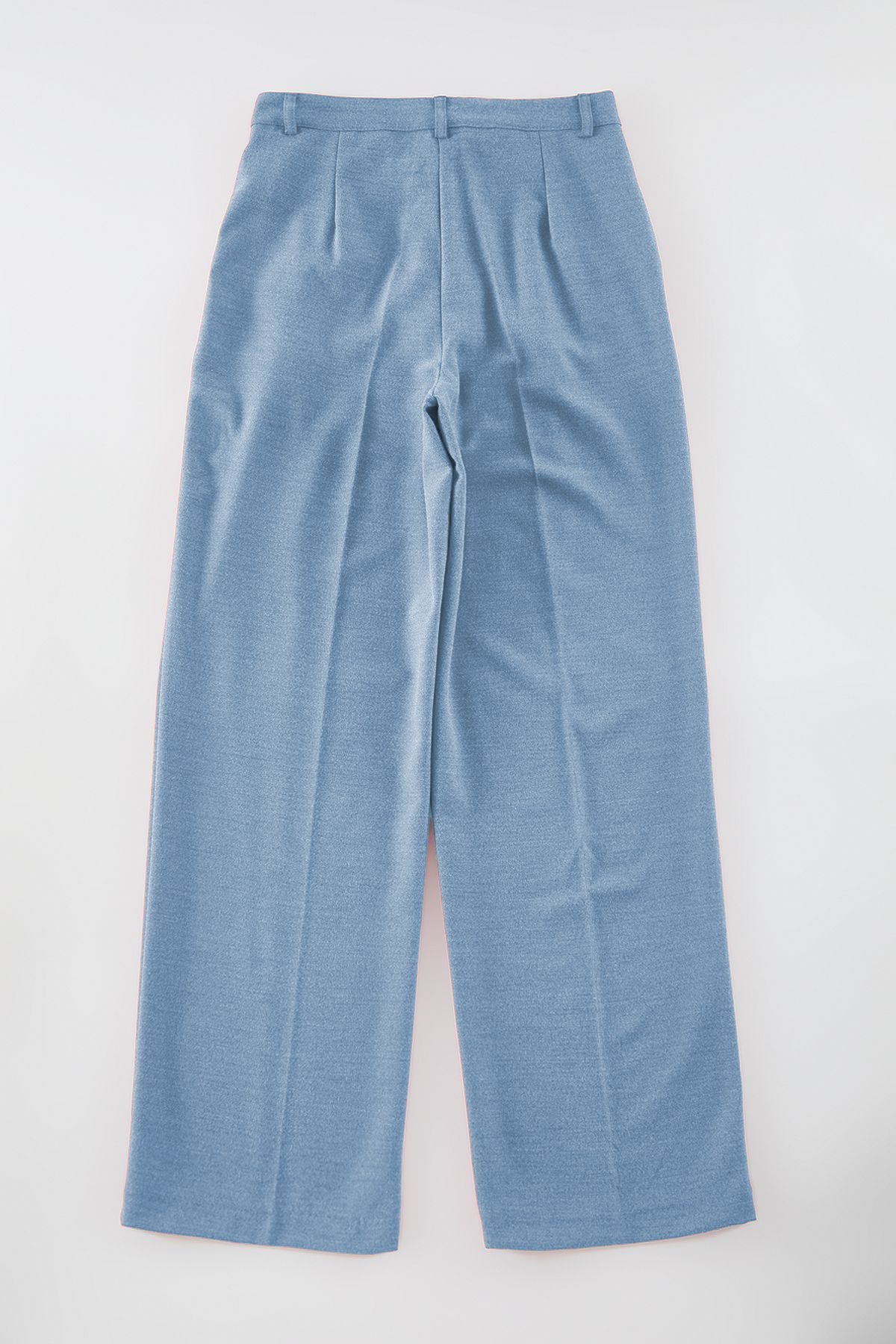 Trendyol Collection-Limited Edition – Hellblaue, gerade geschnittene, gewebte Hose TWOAW23PL00401 7