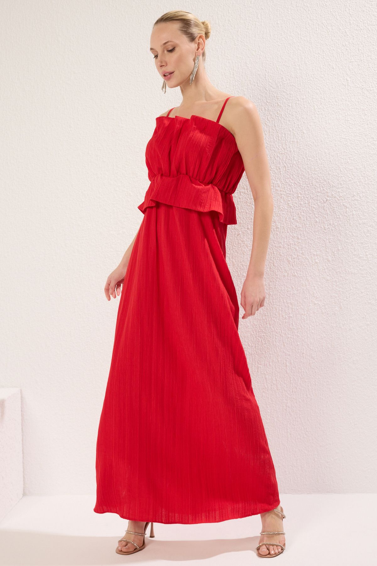 Trendyol Collection Czerwona Prosta Koronkowa Sukienka Wieczorowa Maxi I Sukienka Na Bal Maturalny Kobieta - 34
