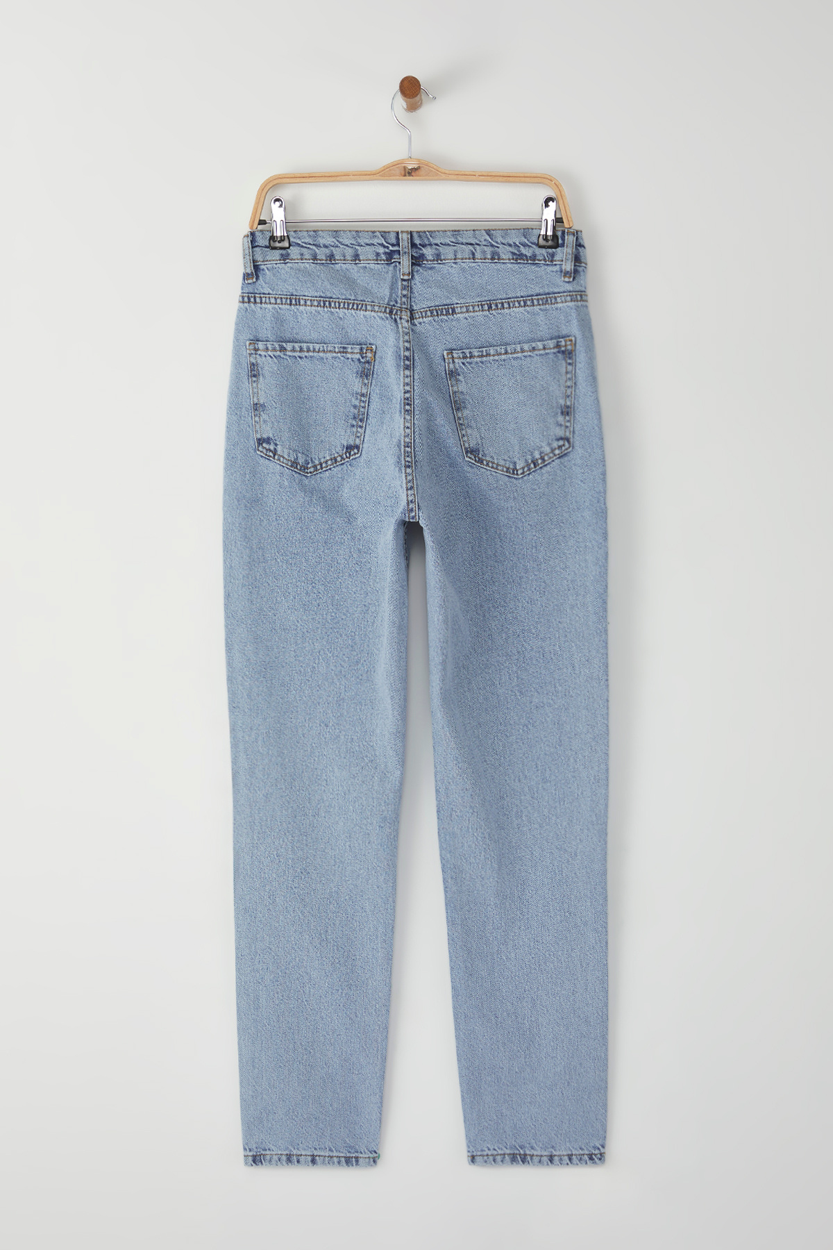 Trendyol Collection-Blaue Boyfriend-Jeans mit Relax-Fit – TMNAW21JE0286 7