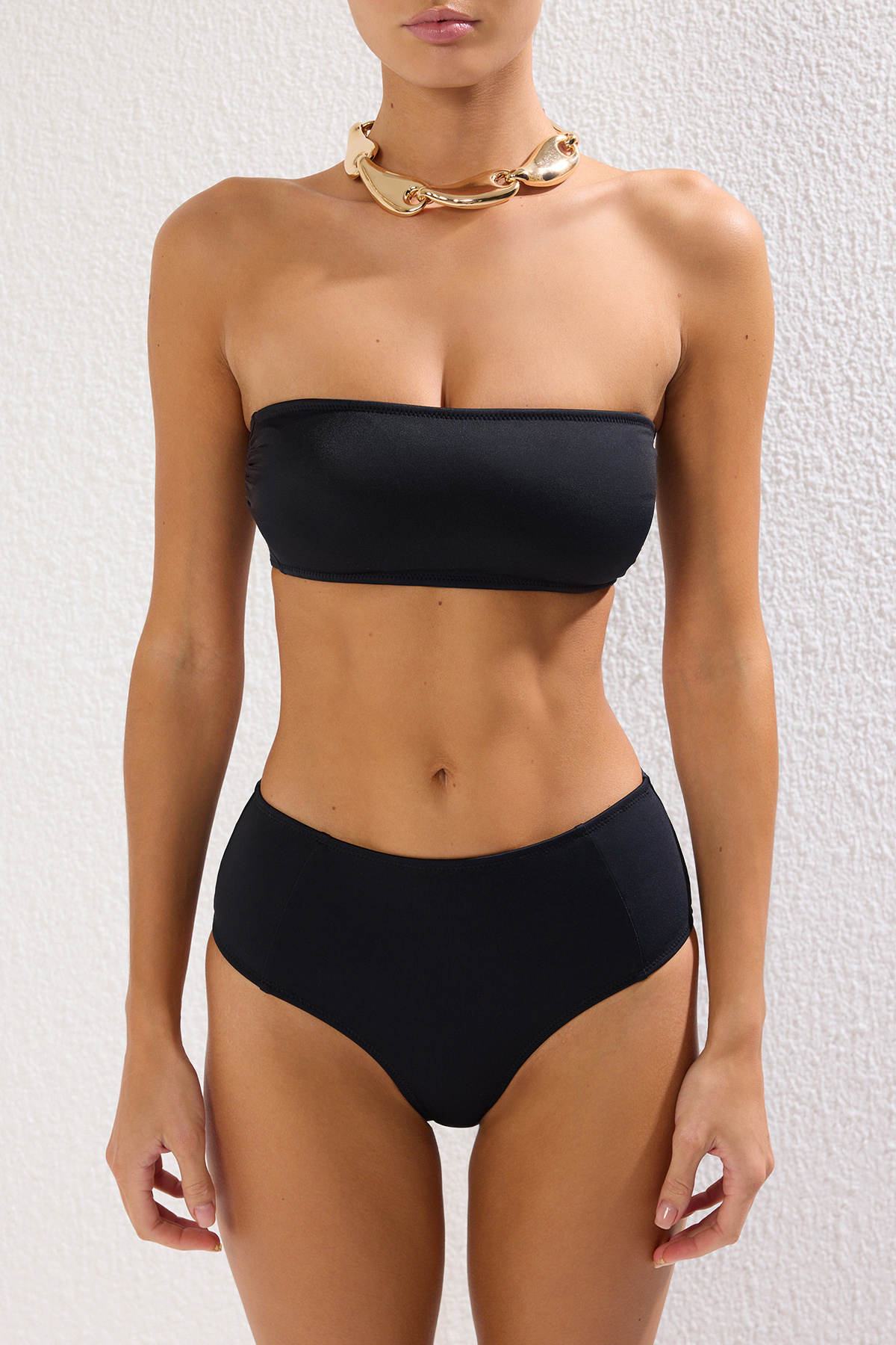 Trendyol Collection-Schwarzes, trägerloses Hipster-Bikini-Set mit hoher Taille TBESS22BT0018 3