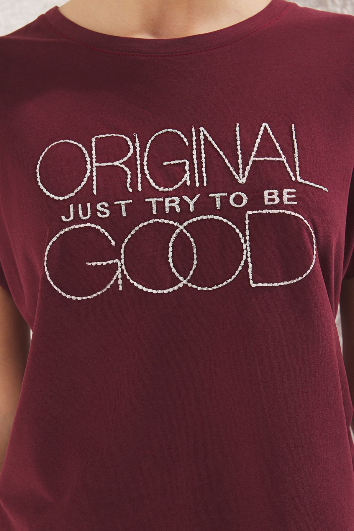 Trendyol Collection-Burgundy Embroidered Slogan T-Shirt - Fitted, Knitted Twoss25Ts00129 4