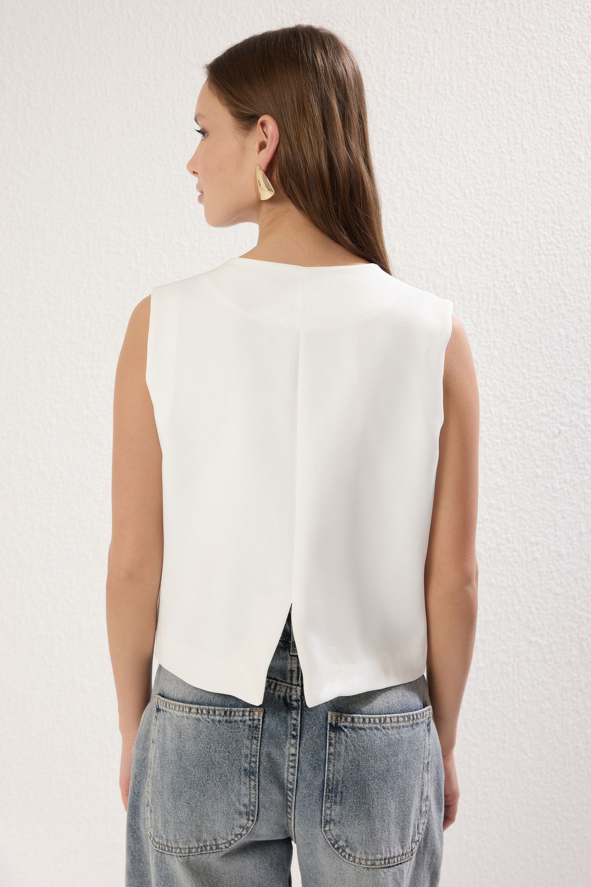 Trendyol Collection-Білий жилет Regular з двобортним V-подібним вирізом TWOSS25YE00090 5
