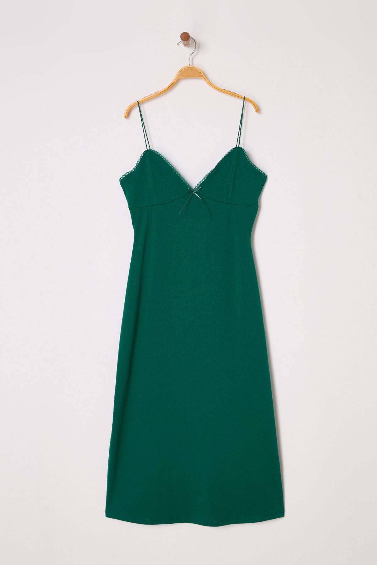 Trendyol Collection-Emerald Green Straight Bow Midi Strap Stretchy Knitted Dress Twoss25El00322 5