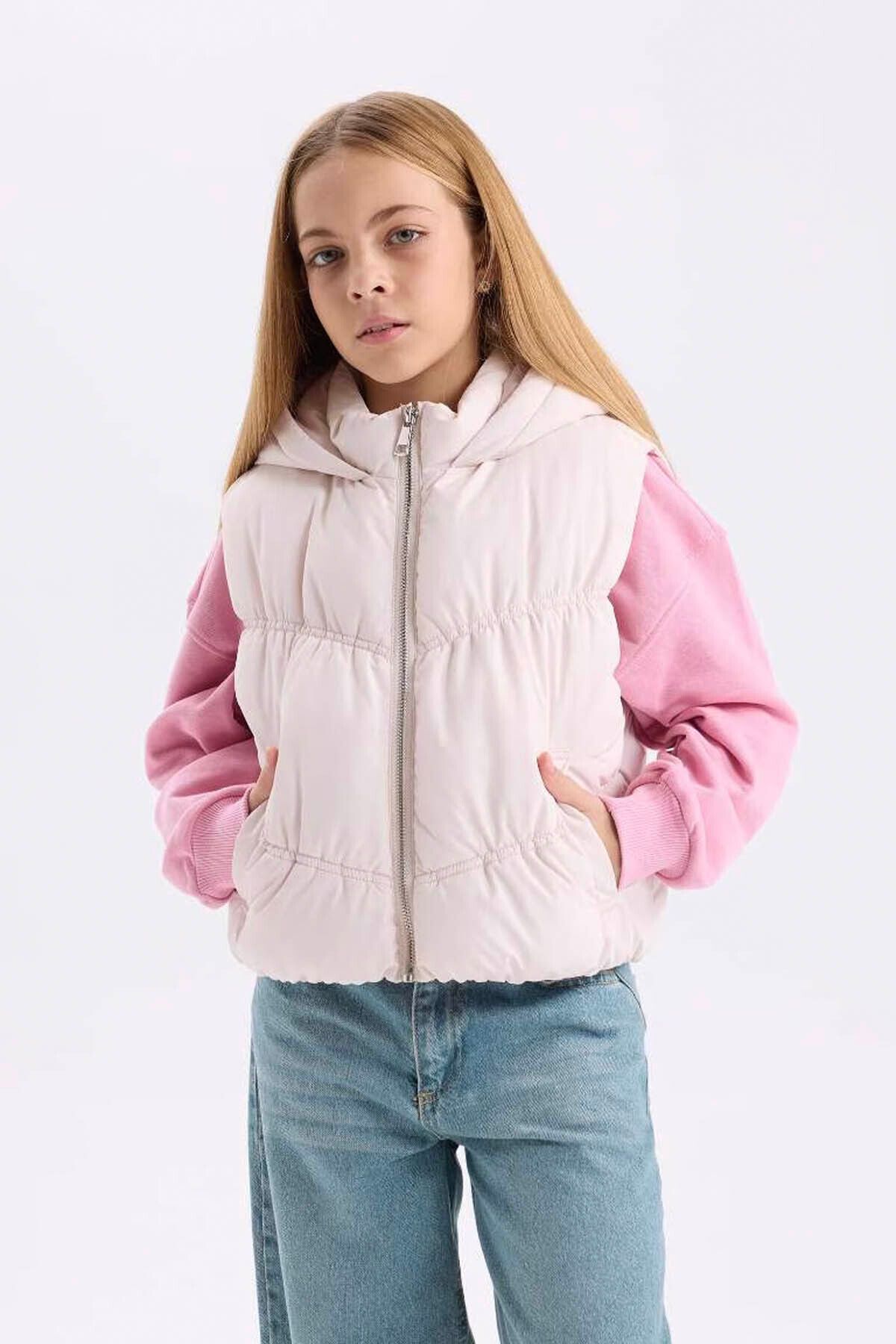complete the look image