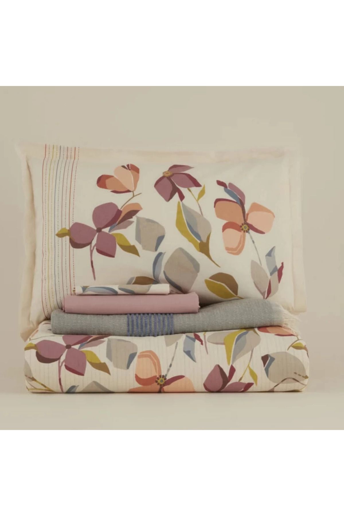 Karaca-Home Piko Doppelbett Bettwäsche und Decken Set 9