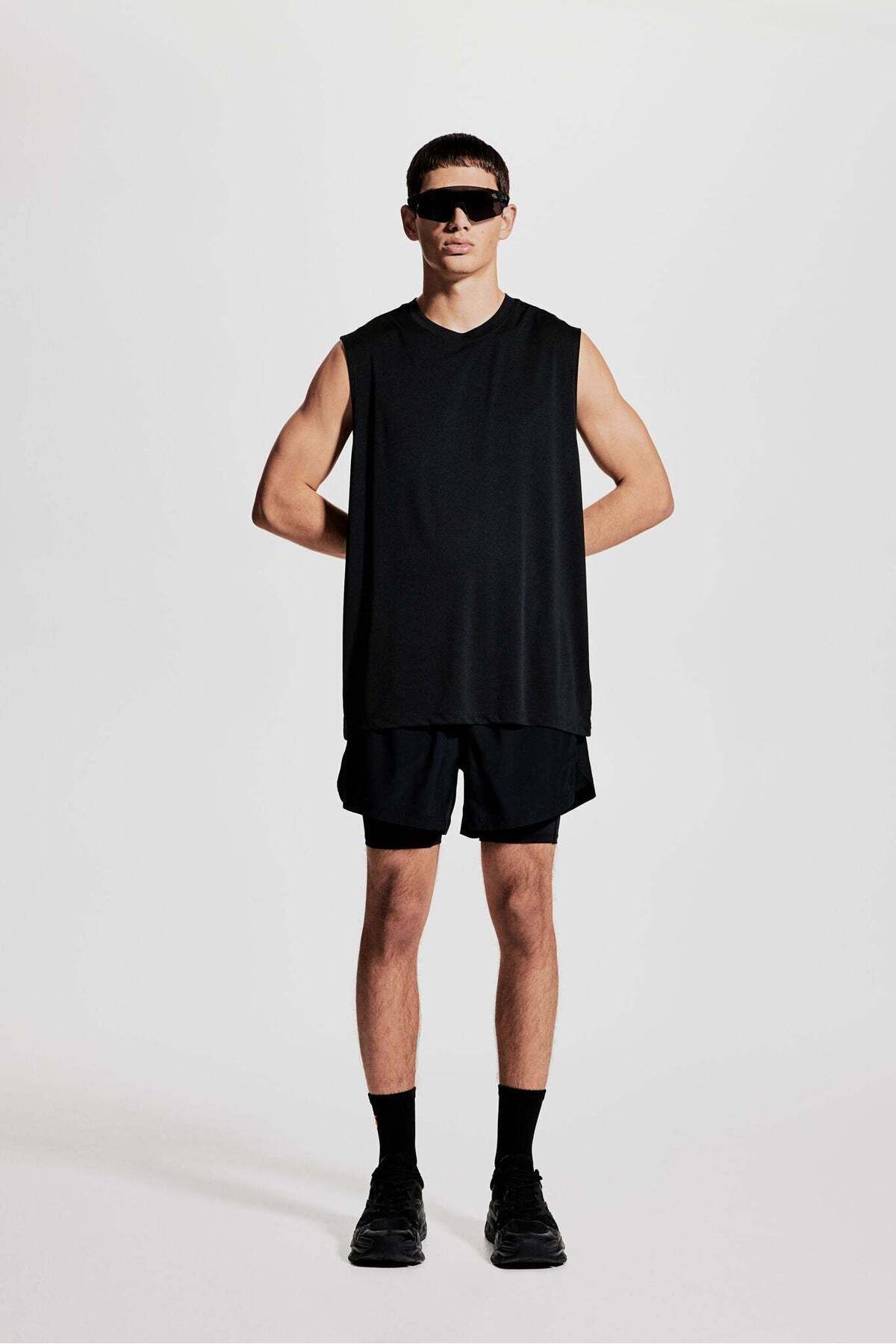 H&M-DryMove™ Sports vest top 4