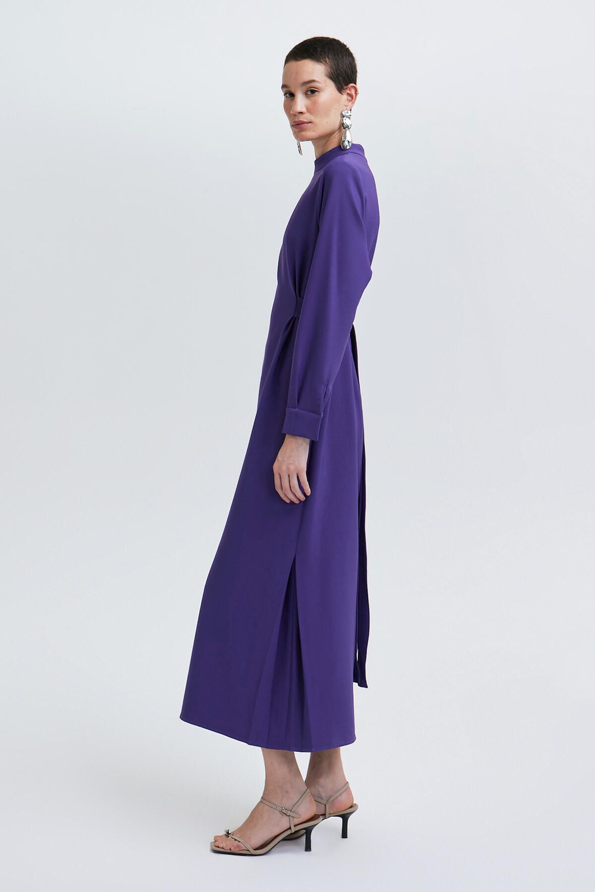 Touché Privé-Kreppkleid – Design mit Taillengürtel 3