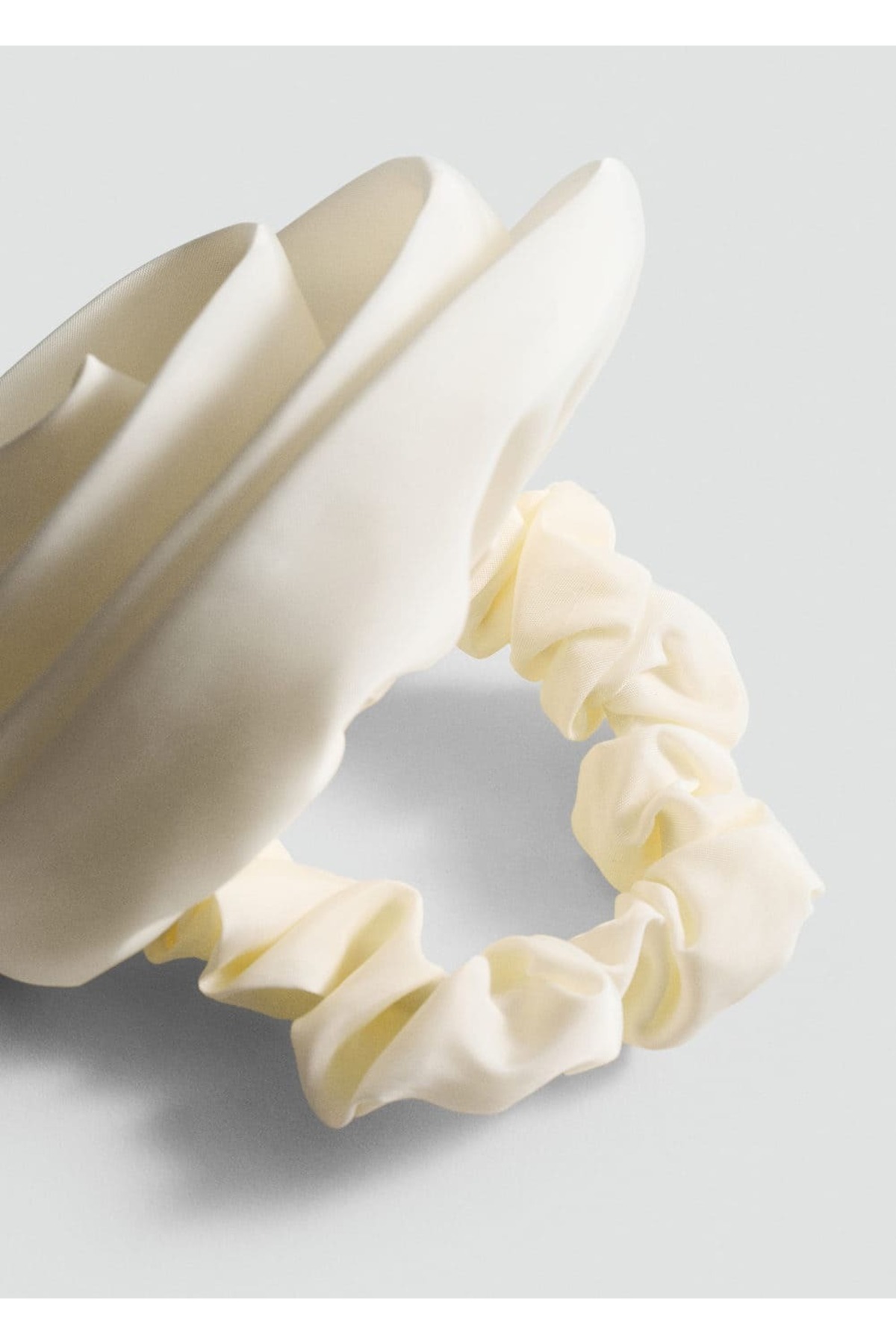 Maksi çiçekli saç tokası