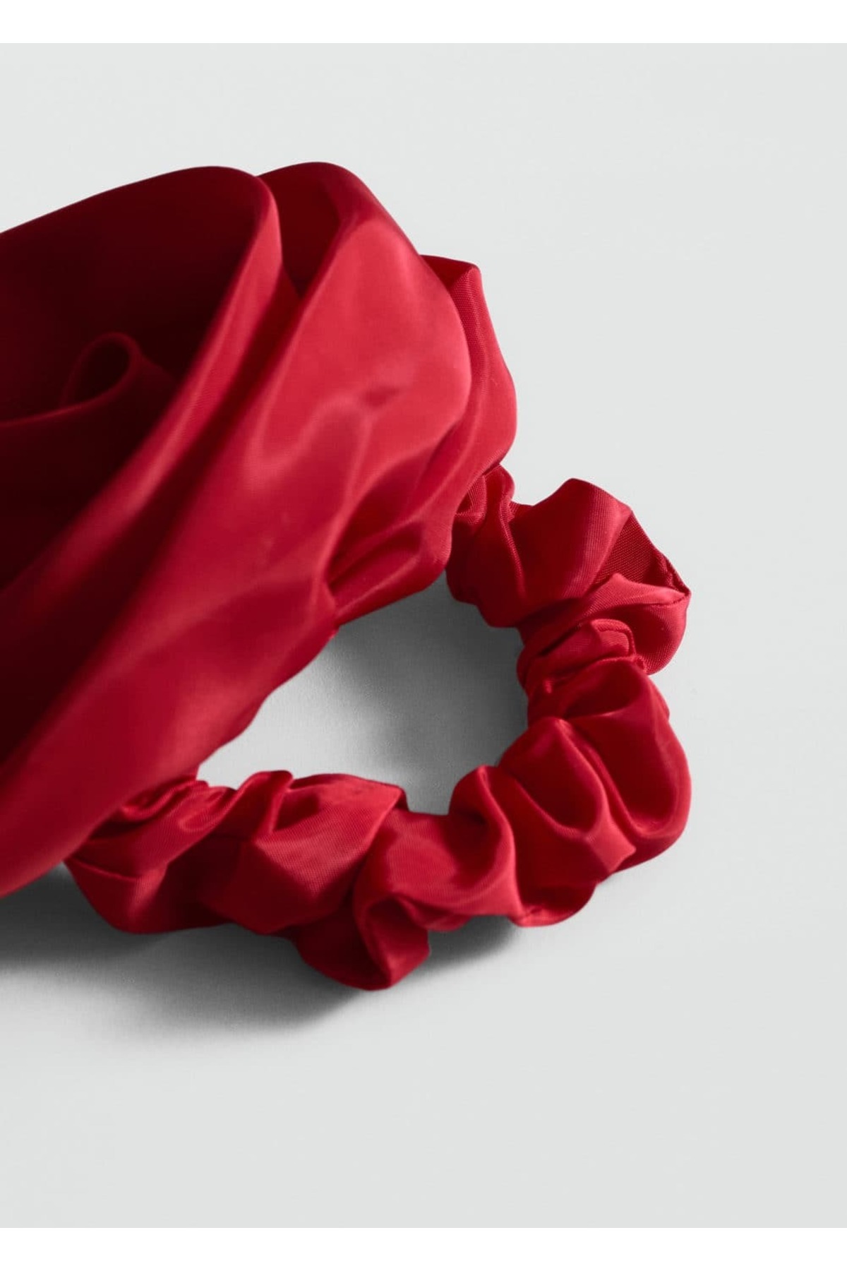 Maksi çiçekli saç tokası