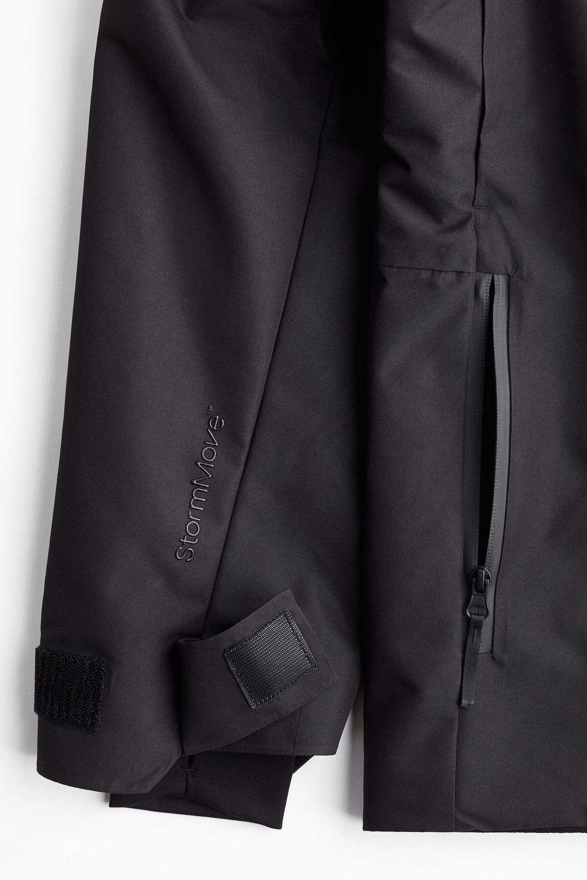 H&M-Regular Fit Padded ski jacket in StormMove™ 7
