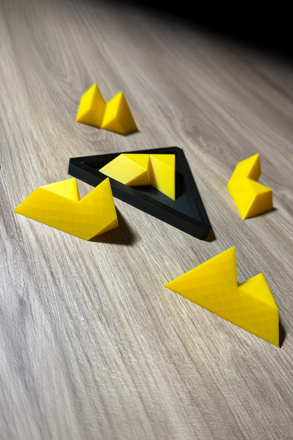 Melyonek-Three Dimensional Pyramid Puzzle Brain Teaser – 3D Balance and Logic Puzzle 2
