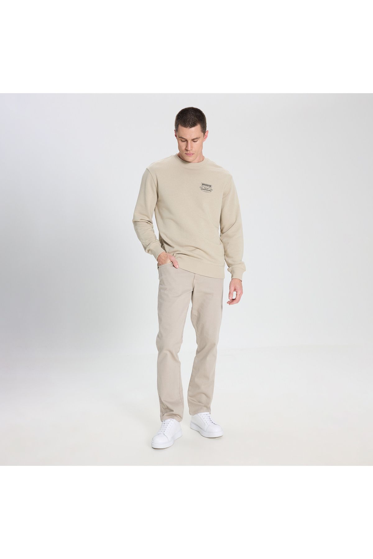 complete the look image