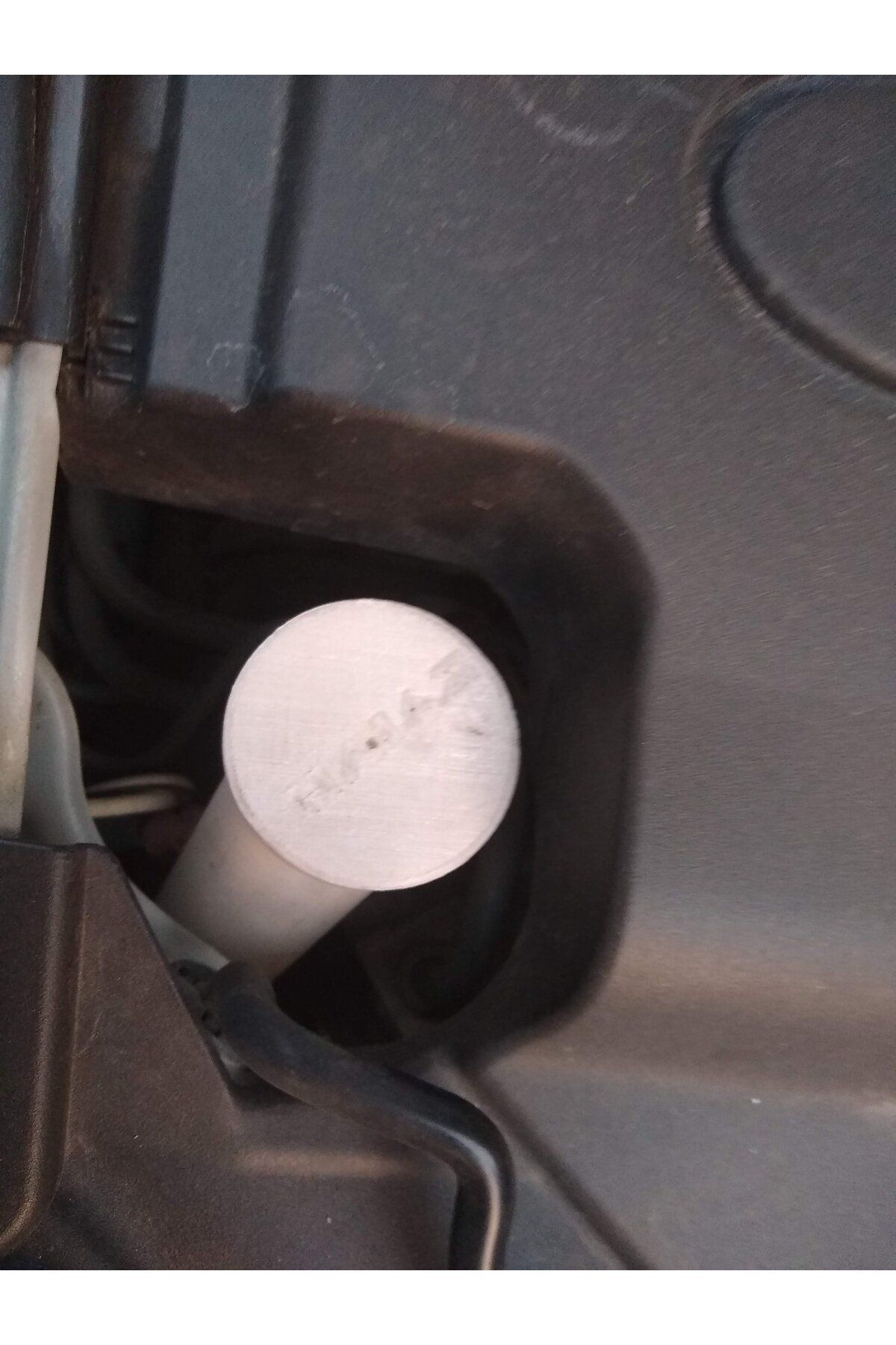Lucest Toyota Avensis 2004-2008 silecek sıvısı kapağı T3259288