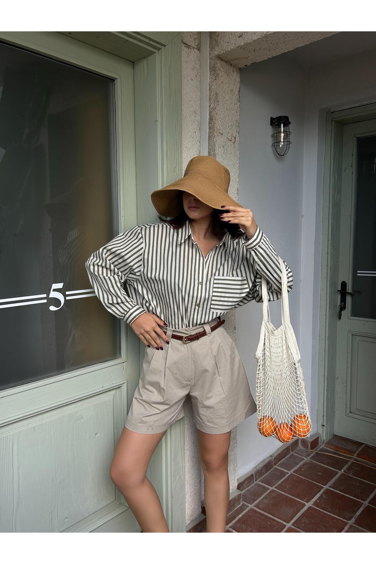 minaaise  Kadın Haki Çizgili Oversize Cep Detaylı Pamuklu Gömlek 29013 - Görsel 3