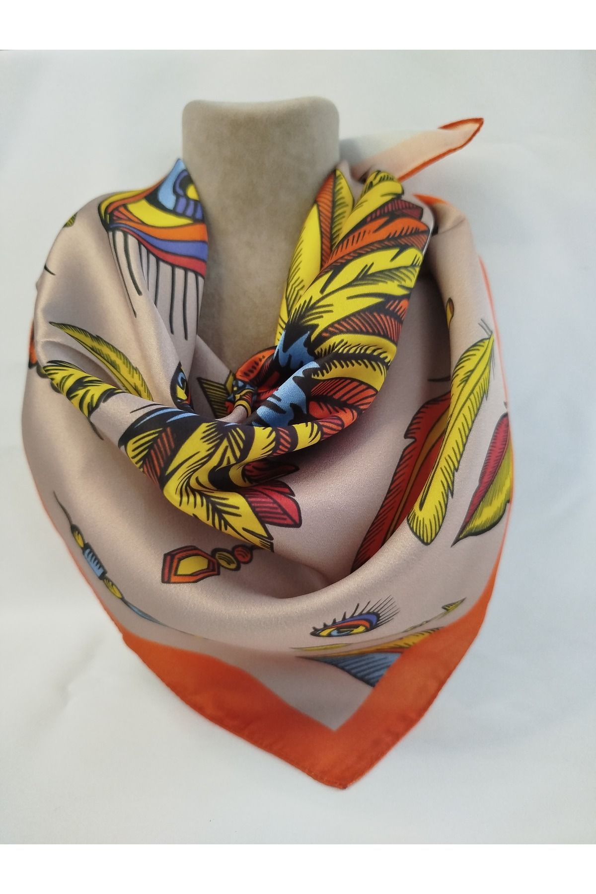 Meys Jewellery 50 x 50 cm Kızıldereli Motif Desen Fular Bandana