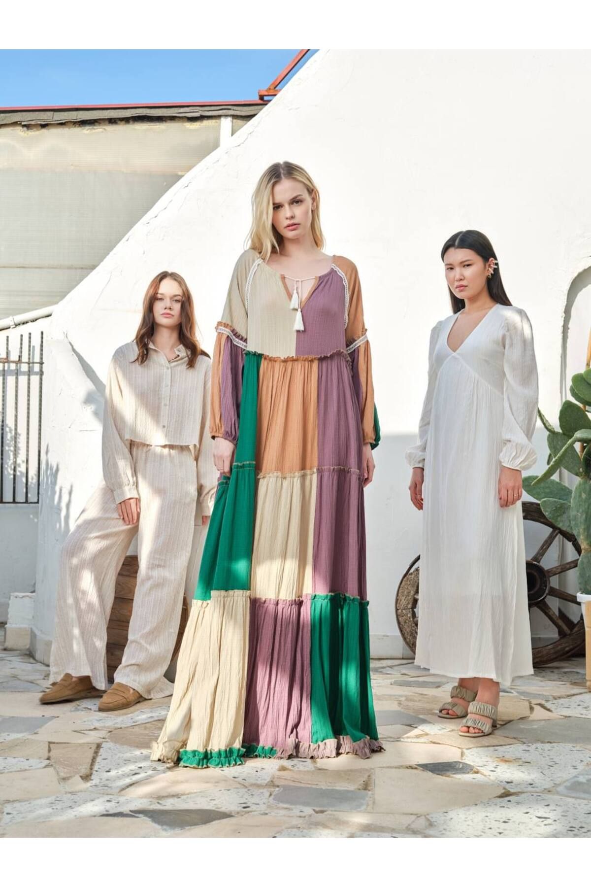 Lady Pixie-Women's Multicolor Layered Tassel Detailed Dress 4