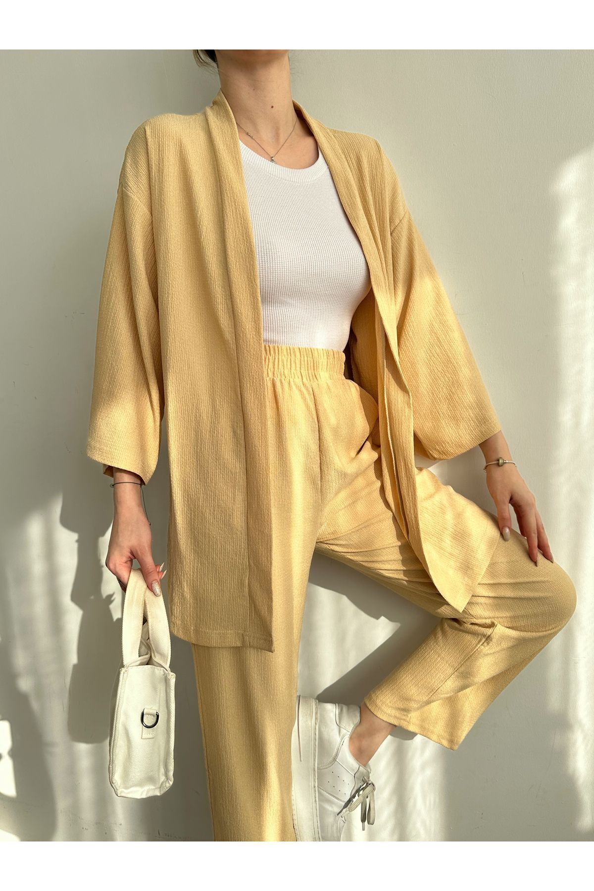BEJNA-Beigefarbenes Kimono-Hosen-Strickset für Damen 4