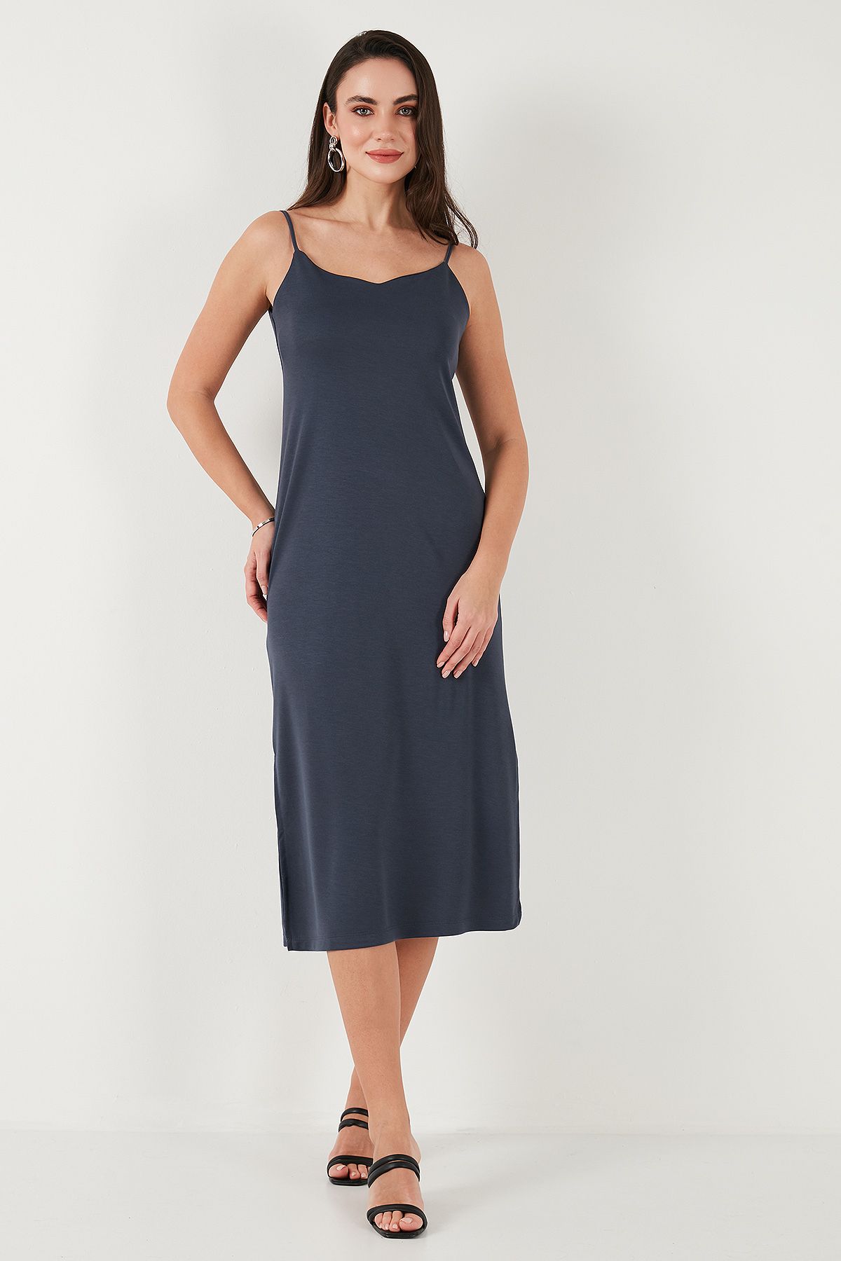 Lela-Regular Fit Rope Strap Slit Detail Midi Dress Dress 5866128 2