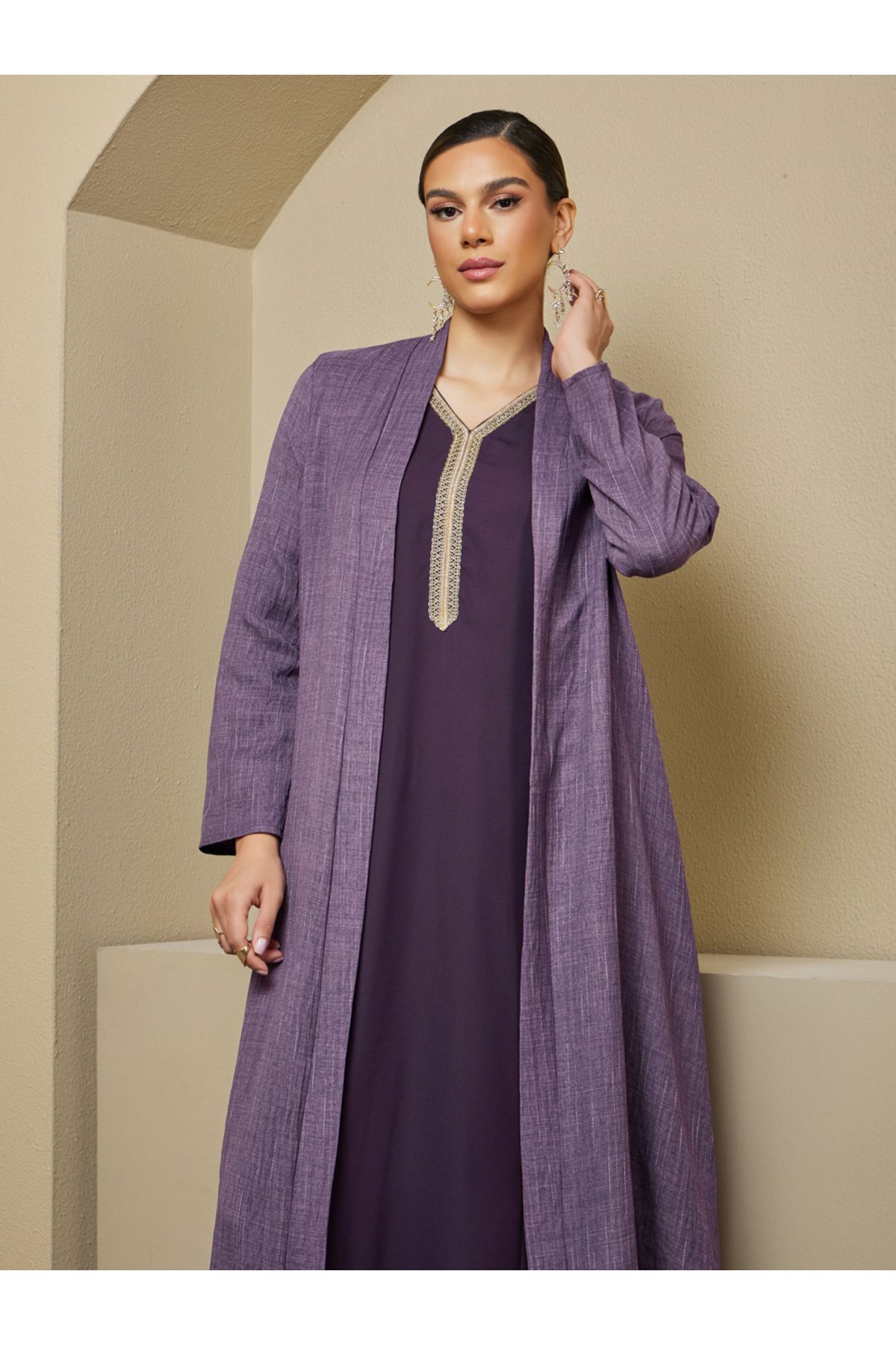 Styli-Front Open A-Line Abaya 3