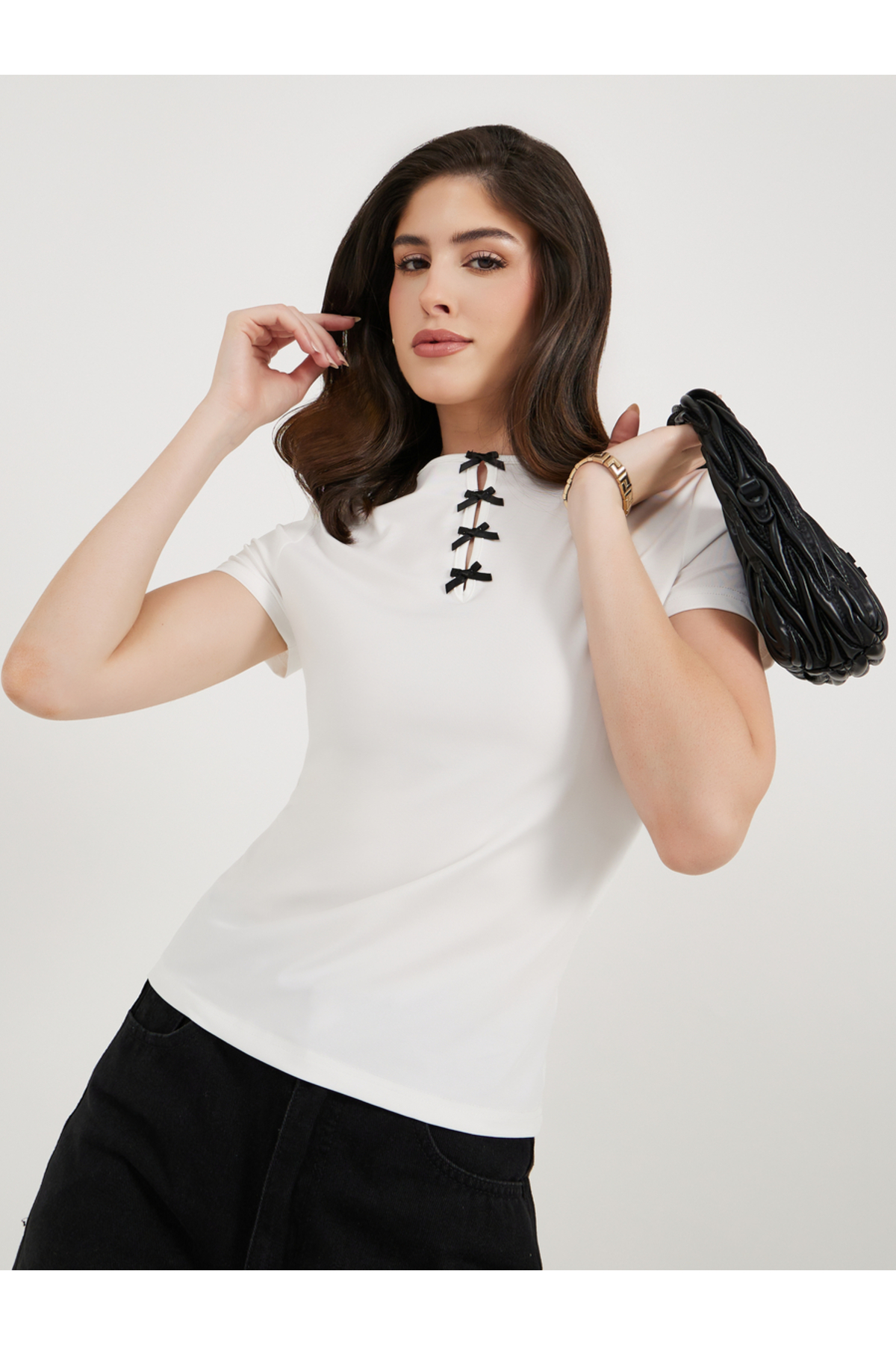 Styli Round Neck Bow Detail Fitted T-Shirt