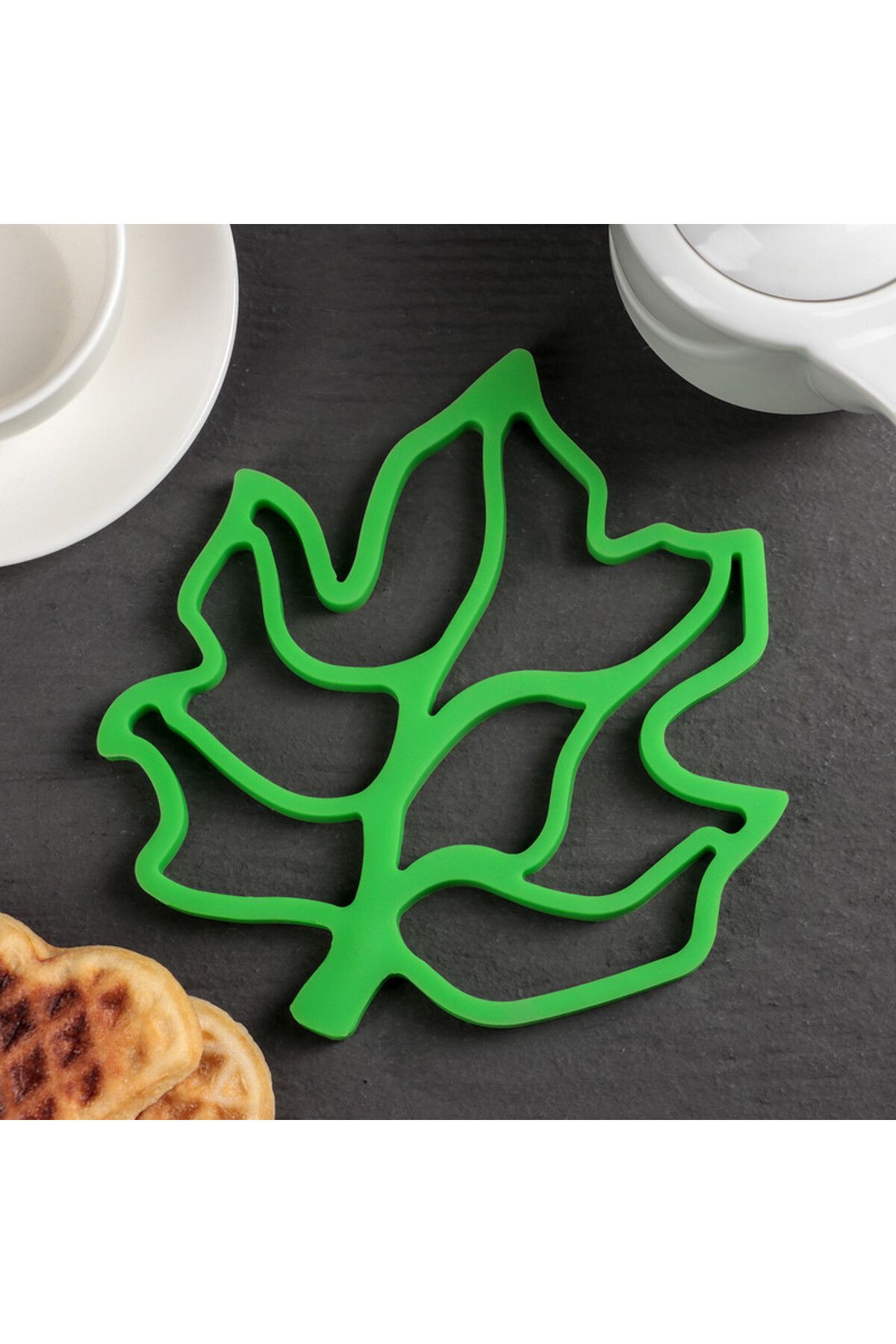 Generic-Maple Leaf Design Hot Pot Holder 1