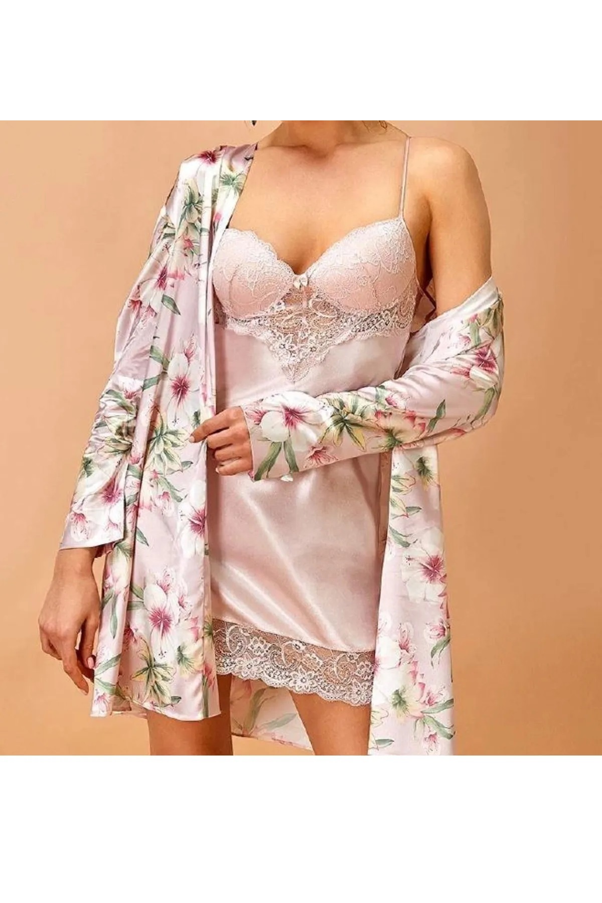 ROZELT Kadın Pudra Dantel Detaylı Sabahlık Gecelik Takım N.UR.5.3.R.O.5.2.Z.E.L.T.
