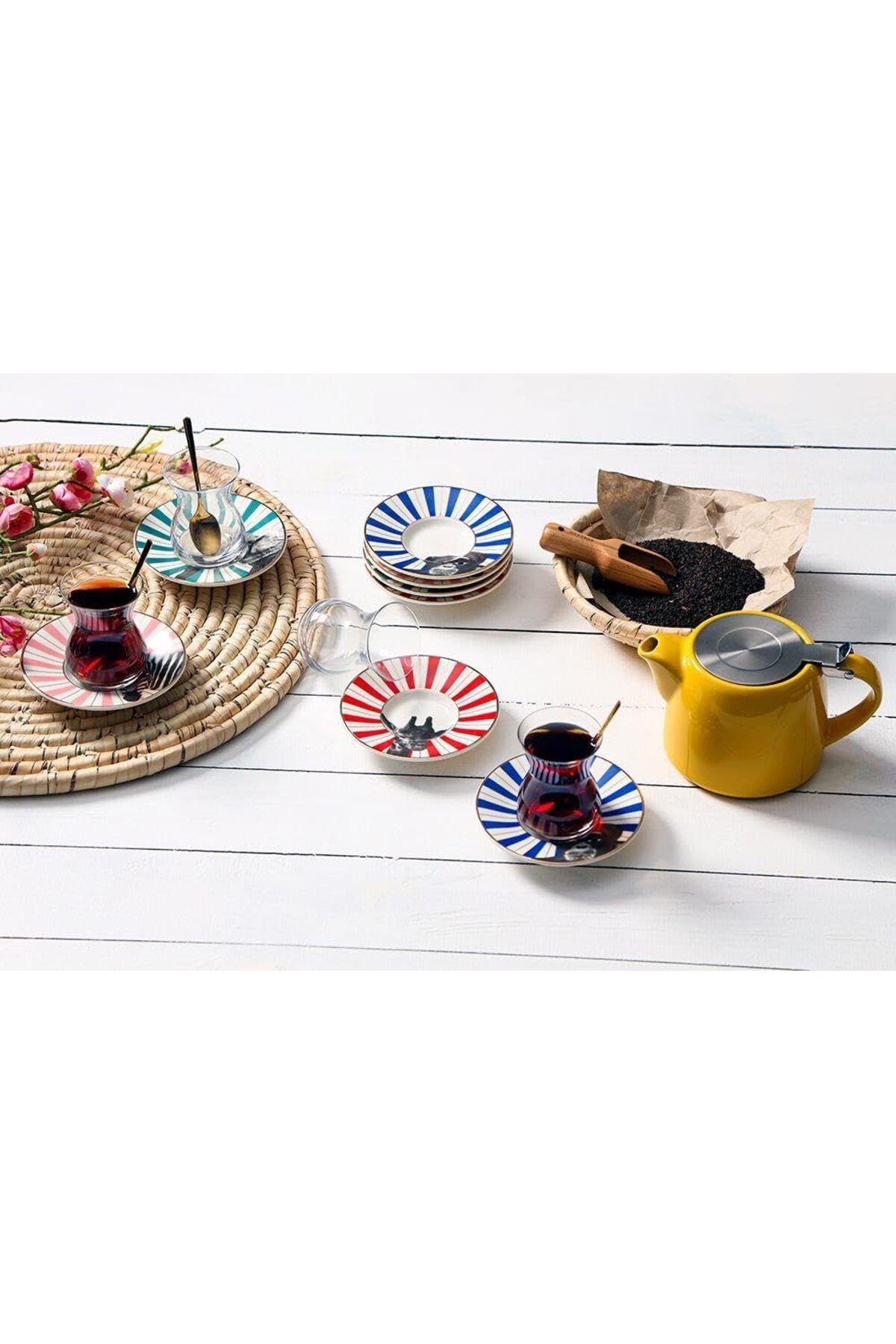STOREMAX srhtDS Wild Life 8 Parça 4 Kişilik Çay Takımı Desing 266450