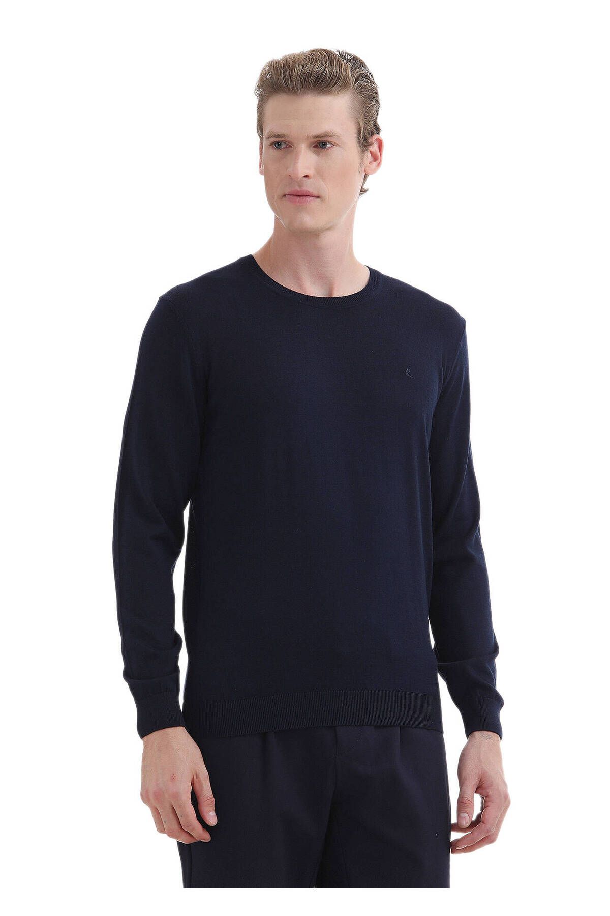 Ramsey-Knitwear Sweater 1