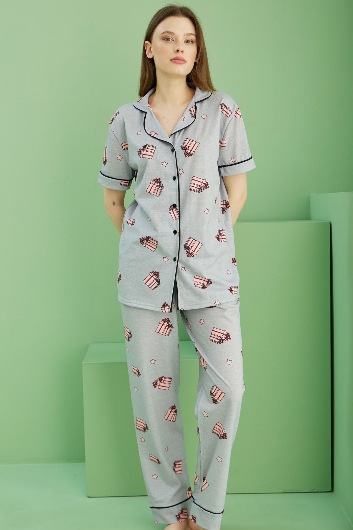 Siyah İnci-Gray Gift Box Print Short Sleeve Button Ribbed Pajamas Suit7817 2